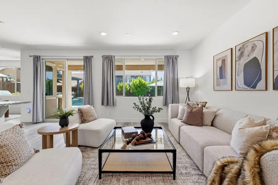 12724 Knightsbrook Avenue, Rancho Cordova, CA 95742 - #3
