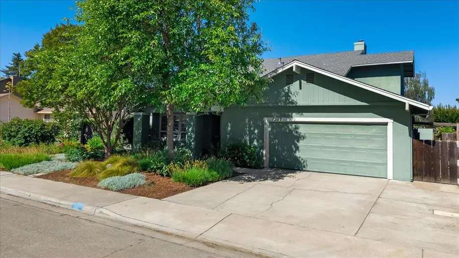 1325 Sherwood Drive, Turlock, CA 95380 - #3