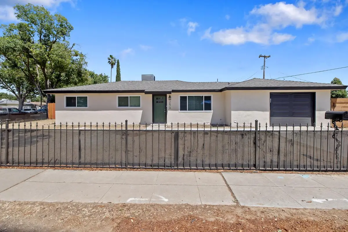 2673 S Bardell Avenue, Fresno, CA 93706 - #1