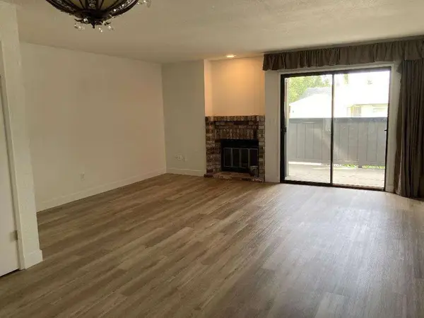 8086 Briar Ridge Lane, Citrus Heights, CA 95610