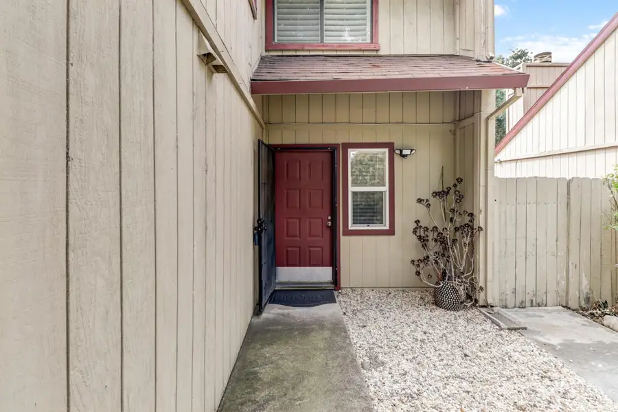 2716 Independence, West Sacramento, CA 95691 - #2