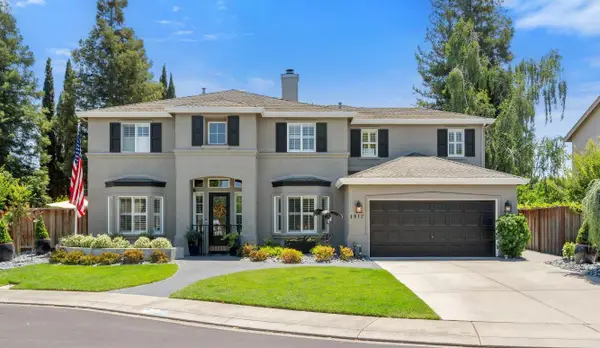 1912 Legend Drive, Modesto, CA 95357
