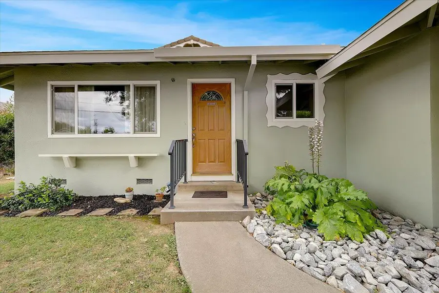 1328 Crest Drive, Yuba City, CA 95993 - #3