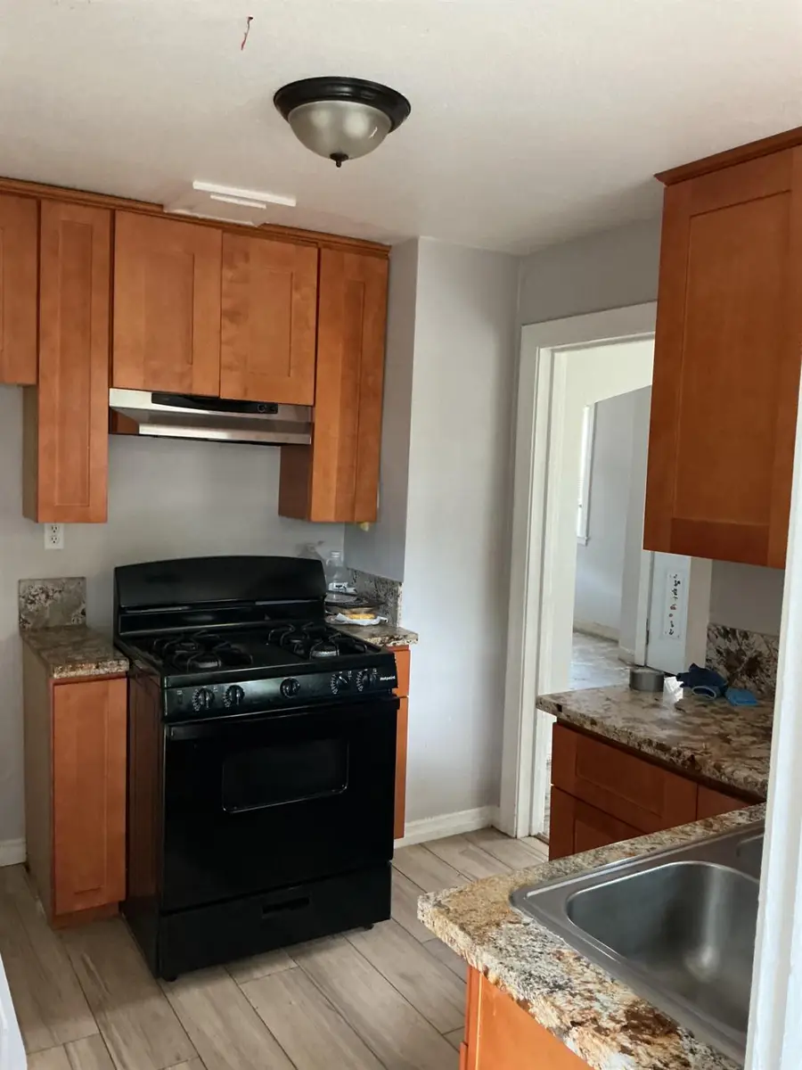 1019 Sullivan Avenue, Stockton, CA 95205 - #3