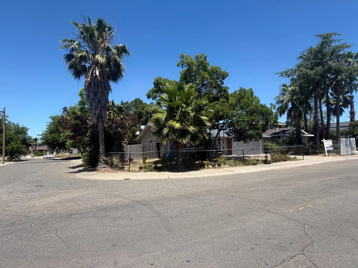 3637 Bainbridge Drive, North Highlands, CA 95660 - #1