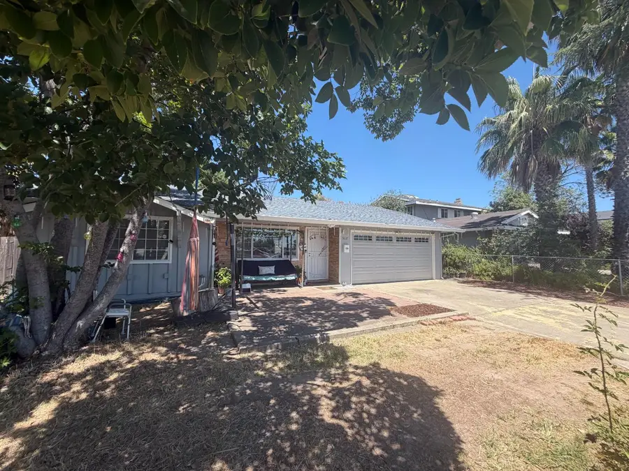 3637 Bainbridge Drive, North Highlands, CA 95660 - #3