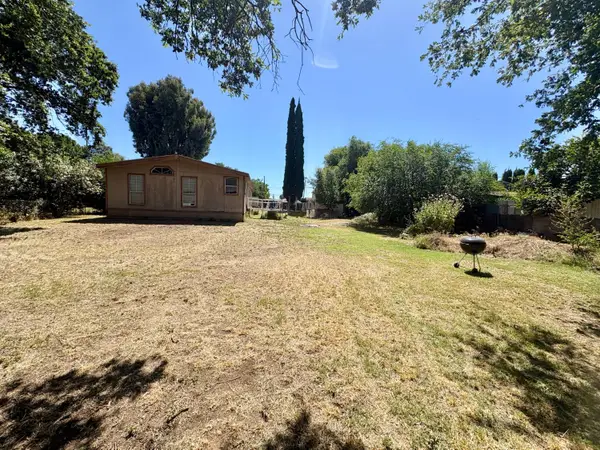1547 S Adelbert Avenue, Stockton, CA 95215