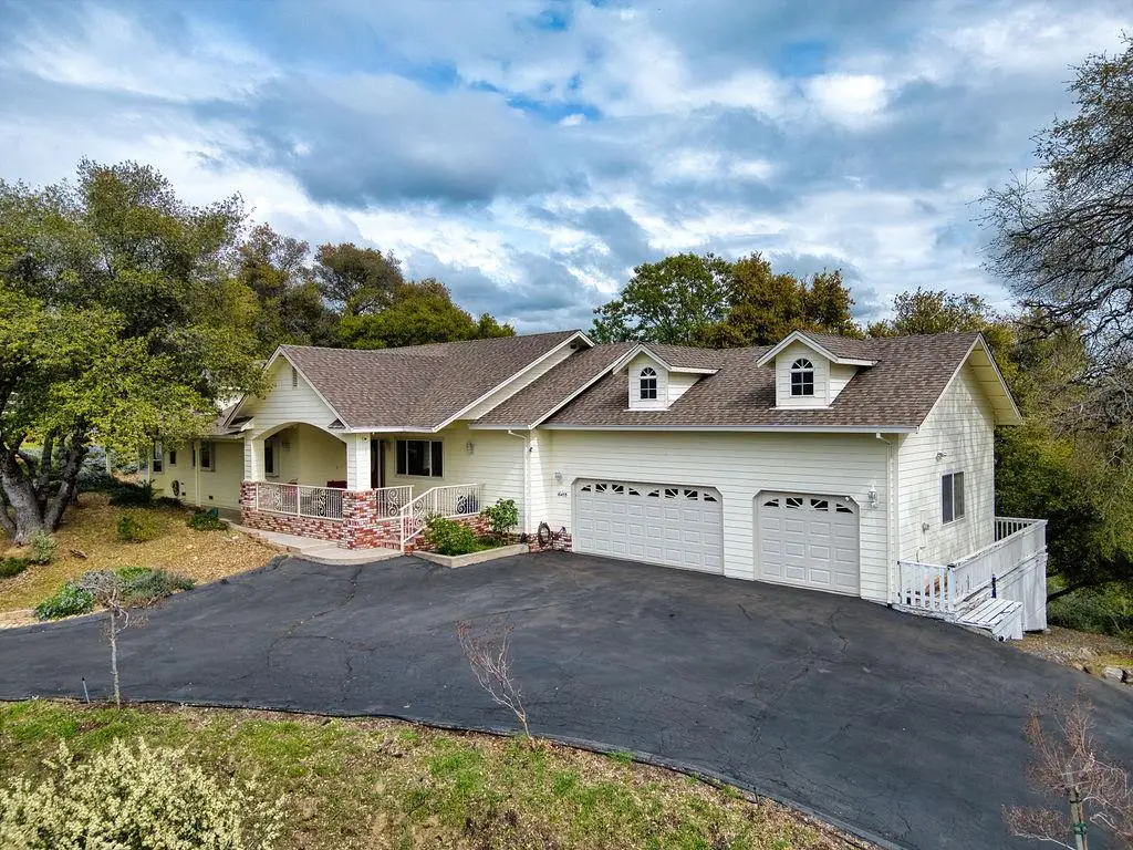 16455 Crestridge Avenue, Sonora, CA 95370 - #1