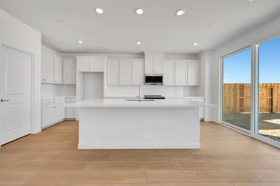 8193 Roundhouse Loop, Roseville, CA 95747 - #3