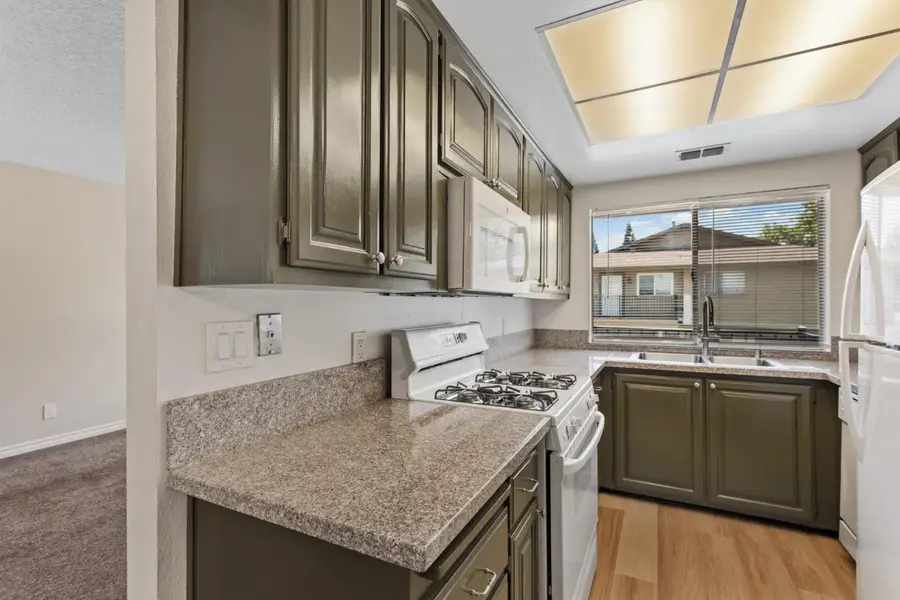 3643 Galena Drive #4, Auburn, CA 95602 - #3