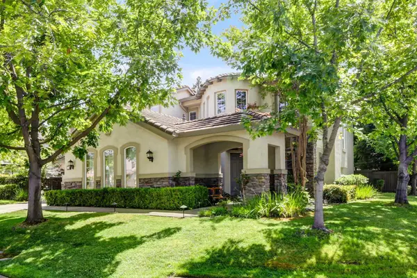 3762 Clubside Lane, Sacramento, CA 95835