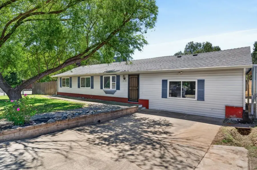 8570 Strong Avenue, Orangevale, CA 95662 - #2
