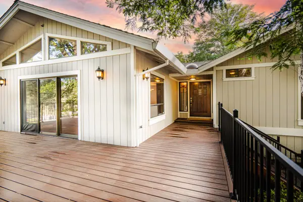 19501 Chaparral Circle, Penn Valley, CA 95946