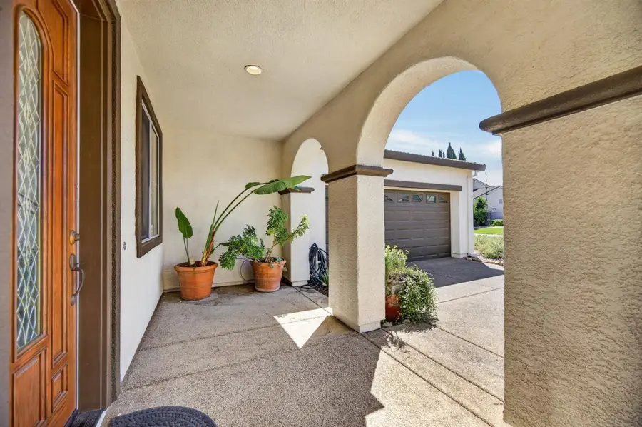 8445 Greentrails Way, Elk Grove, CA 95624 - #3