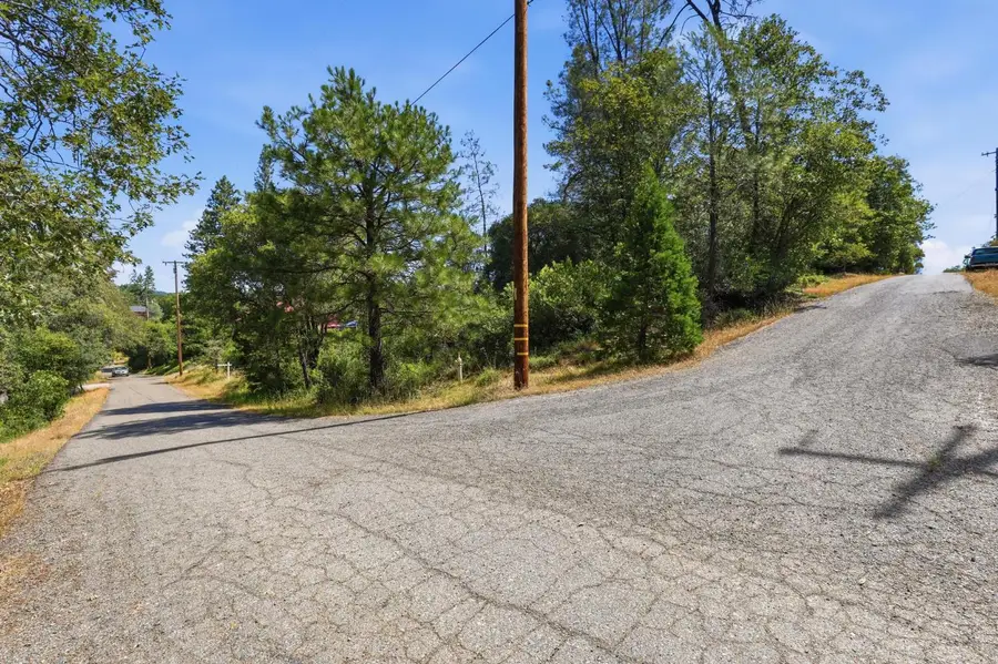 13863 Ingersoll Dr, Dobbins, CA 95935 - #2