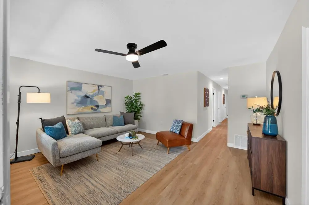 327 22nd Street, Sacramento, CA 95816 - #1