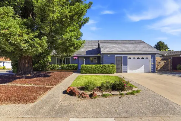 8077 Caribbean Way, Sacramento, CA 95826