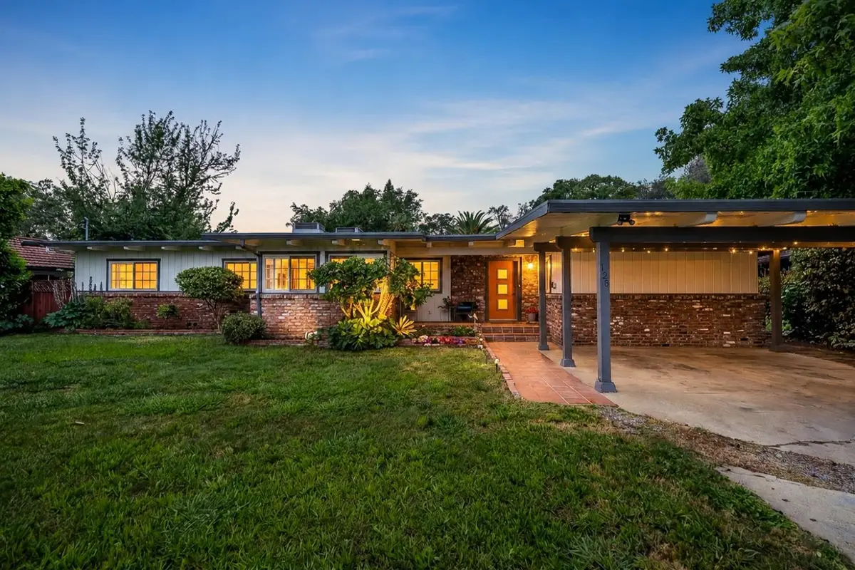 125 Carson Avenue, Auburn, CA 95603 - #1