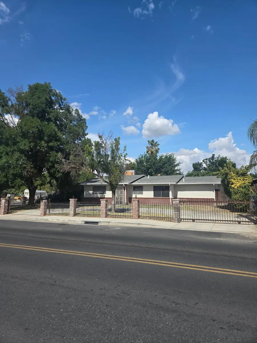 6986 California Street, Winton, CA 95388 - #2