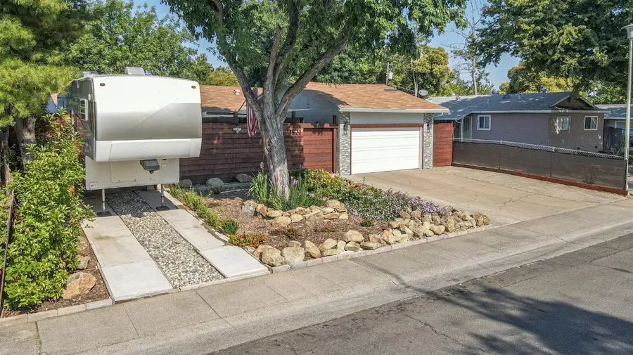 7520 Candlewood Way, Sacramento, CA 95822 - #2