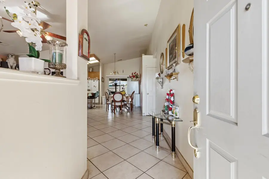 237 Yosemite Meadows Drive, Modesto, CA 95357 - #3