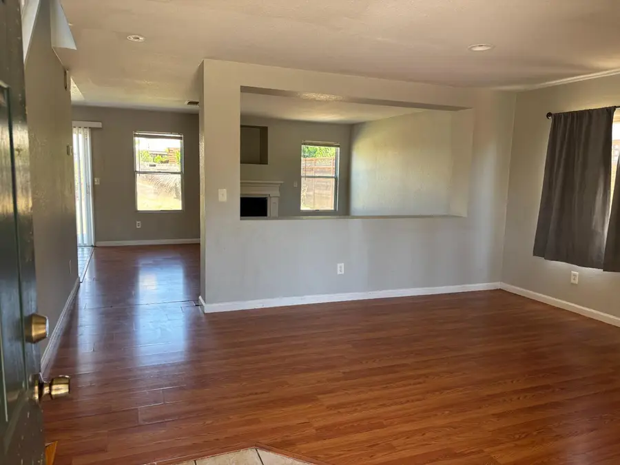 3358 Jonathen St, Stockton, CA 95206 - #3