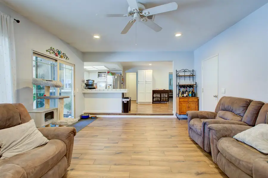 1146 Gregory Court, Merced, CA 95340 - #3
