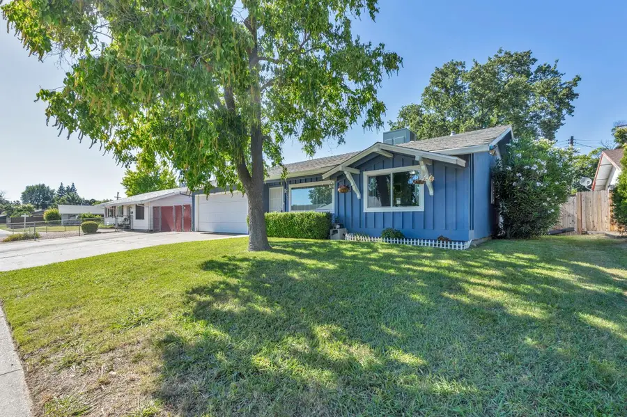 4225 Cortright Way, North Highlands, CA 95660 - #2