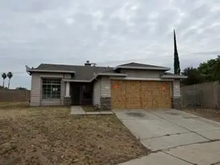 1299 Moonlight Drive, Ceres, CA 95307