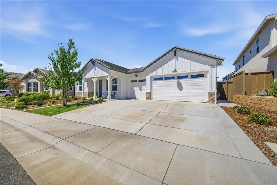 1222 Buck Ridge Drive, Rocklin, CA 95765 - #2