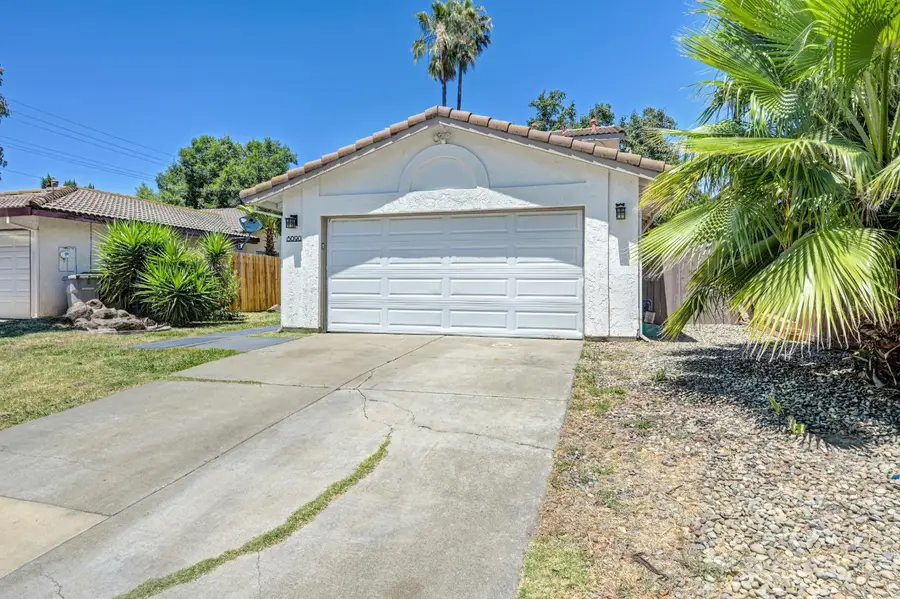 8090 Calle Royale Way, Sacramento, CA 95823 - #3