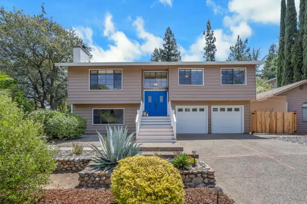 924 Yosemite Lane, El Dorado Hills, CA 95762