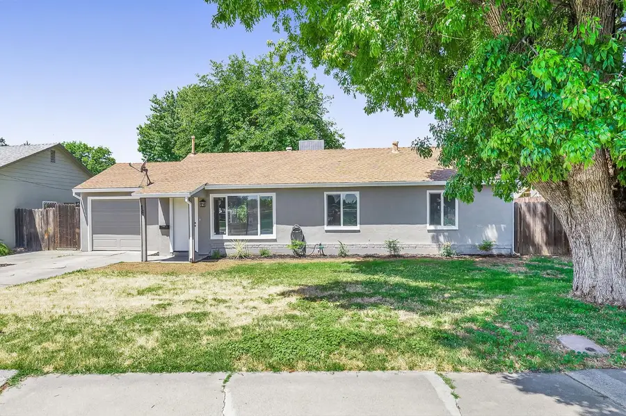16 Grand Avenue, Woodland, CA 95695 - #2
