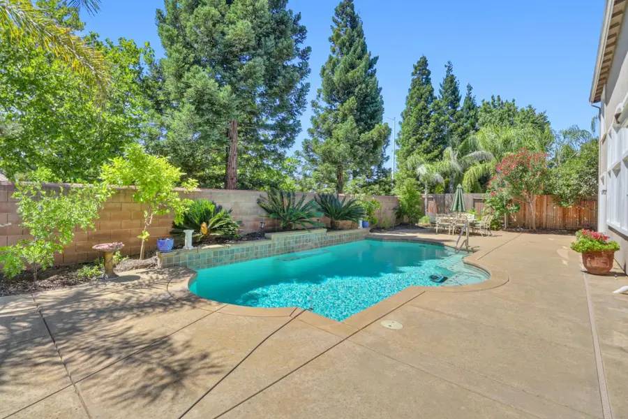 1820 Casterbridge Drive, Roseville, CA 95747 - #2