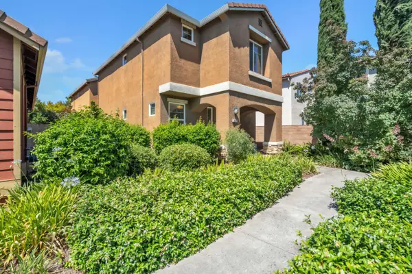 4040 Vittoria Lane, Sacramento, CA 95834