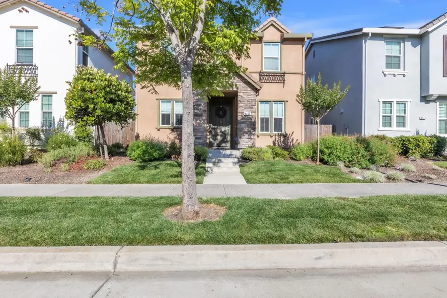 4550 Golden Cedar Street, Sacramento, CA 95834 - #2