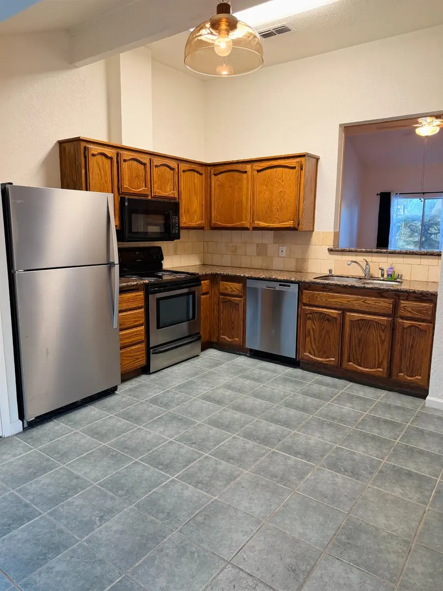 3912 Sitting Bull Way, Antelope, CA 95843 - #3