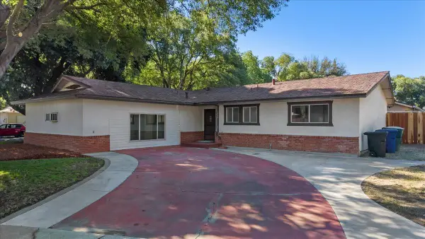 2912 Alder Creek Drive, Modesto, CA 95355