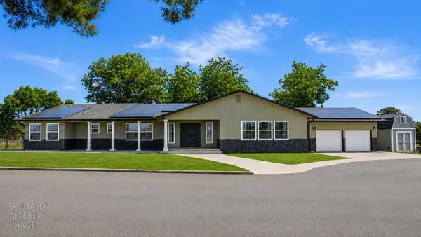 10606 Pioneer Avenue, Oakdale, CA 95361