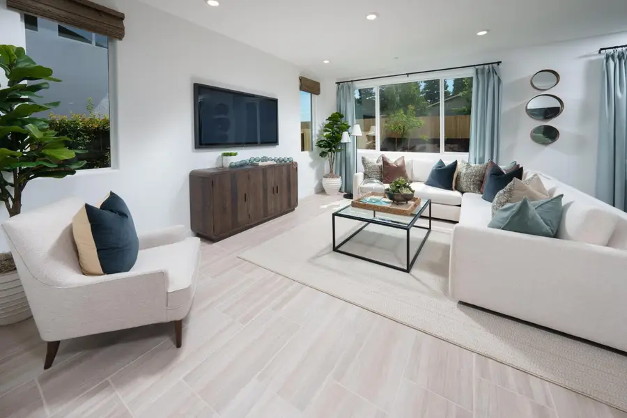 2211 White Gold Way, Olivehurst, CA 95961 - #2