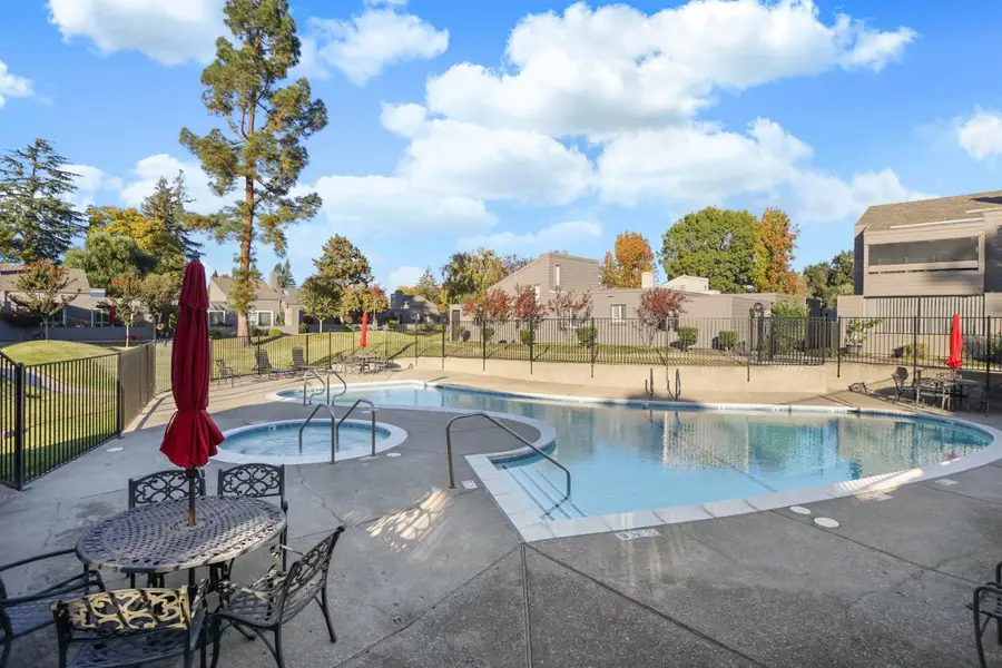 6816 Cumberland Place, Stockton, CA 95219 - #3