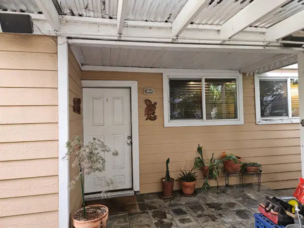 1624 Sacramento Avenue, West Sacramento, CA 95605