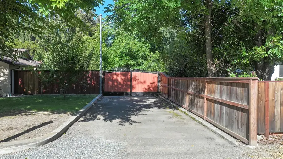 2236 Idaho Avenue, Stockton, CA 95204 - #3