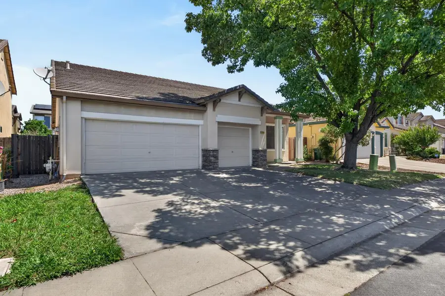 8161 Grisham Way, Elk Grove, CA 95758 - #3