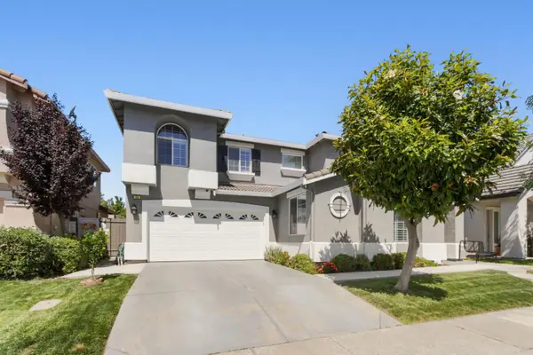 11 Sabre Court, Sacramento, CA 95835