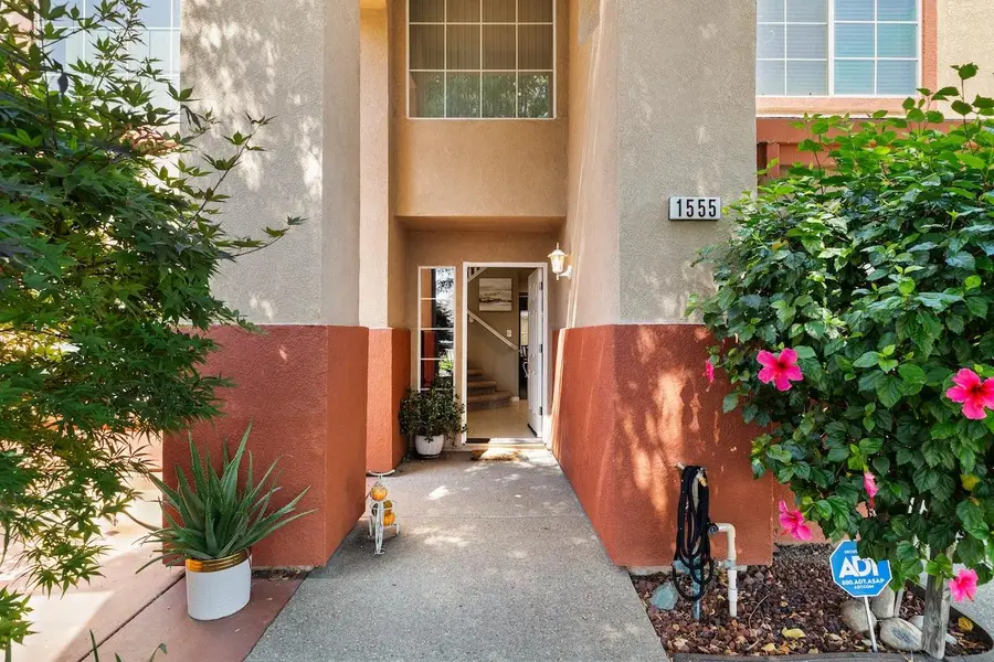 1555 Monterey Court, Tracy, CA 95376 - #3