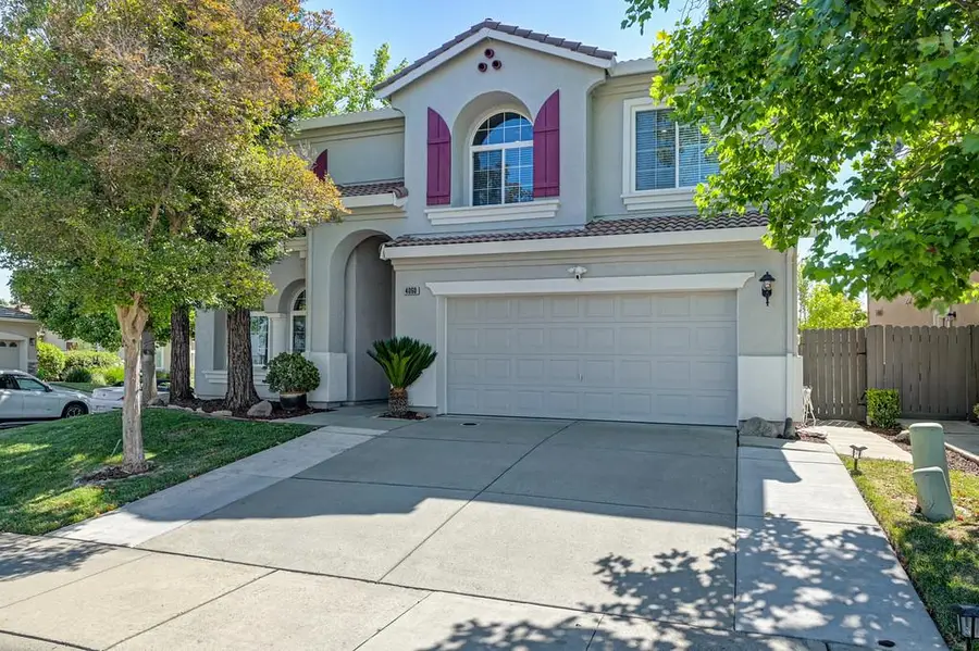 4060 Clarewood Way, Sacramento, CA 95835 - #2