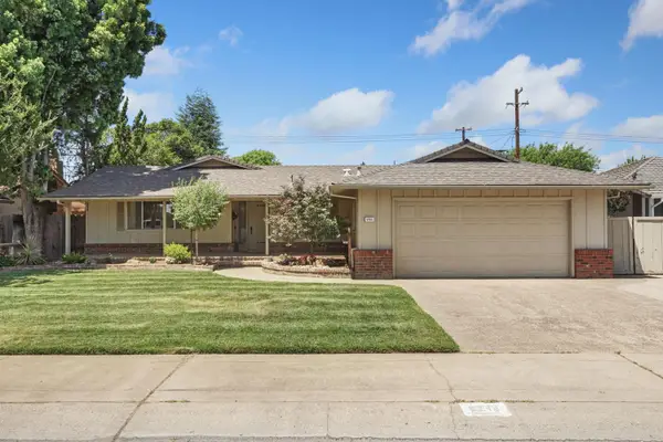 1711 W Tokay Street, Lodi, CA 95242