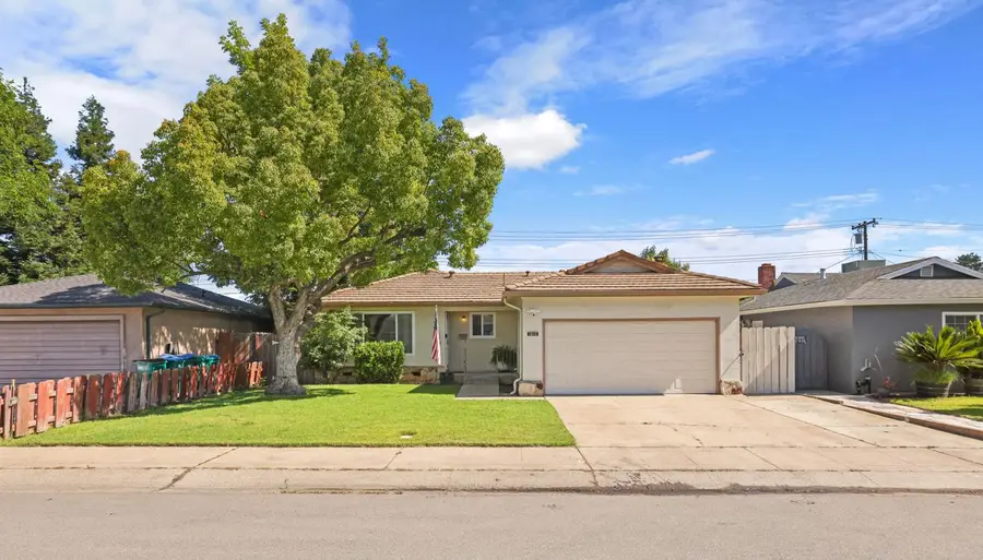 1813 Jackson Street, Lodi, CA 95242 - #2