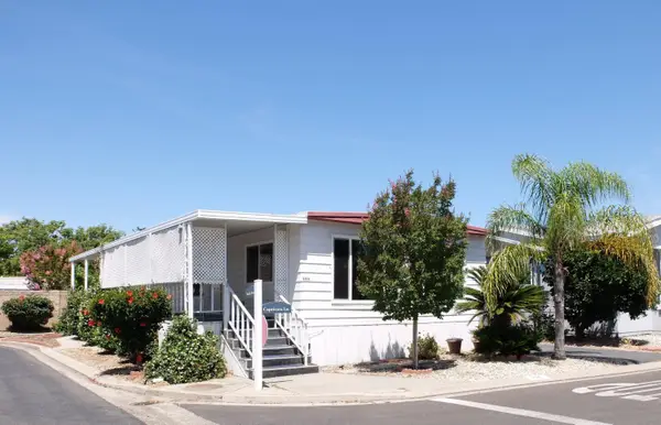 2621 Prescott Road #229, Modesto, CA 95350